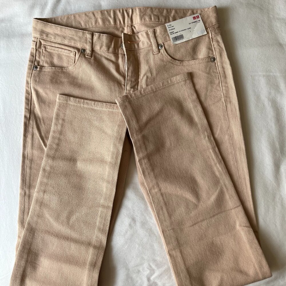 Uniglo Skinny Fit Straight Jeans NWT, 27 x 32